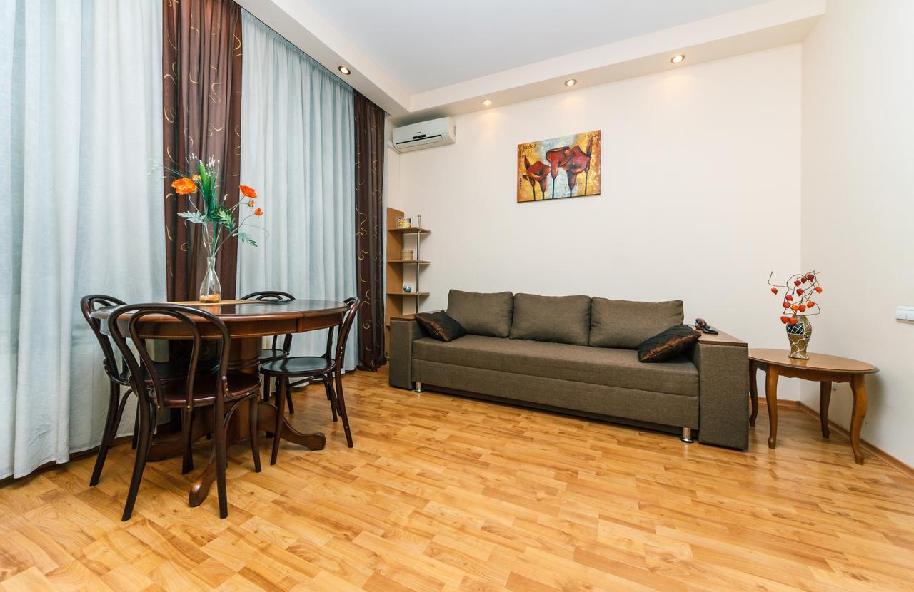 Apartamenty Sofia Kiev Buitenkant foto